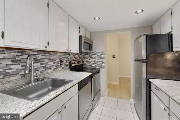 Germantown, MD 20874,13143 DAIRYMAID DR #87