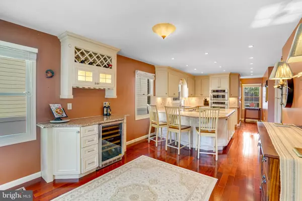 Arlington, VA 22204,5720 5TH ST S
