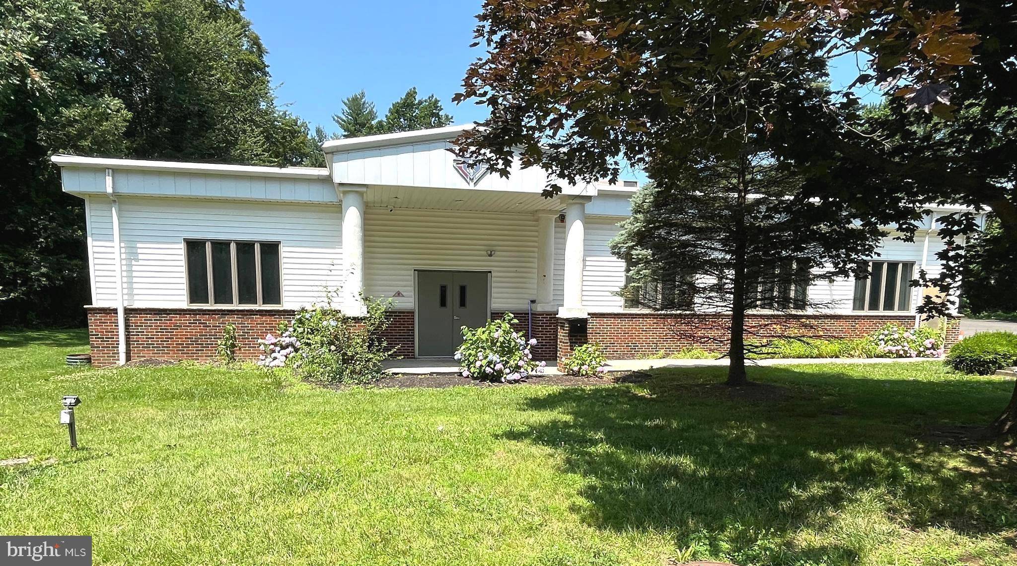 55 S JOHN F KENNEDY WAY, Willingboro, NJ 08046