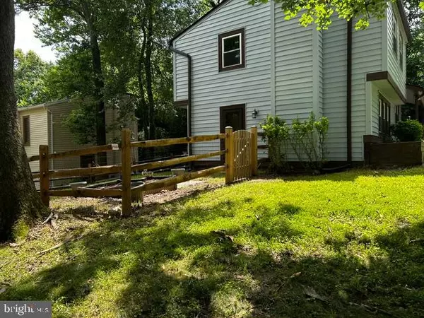 Columbia, MD 21045,9579 CASTILE CT