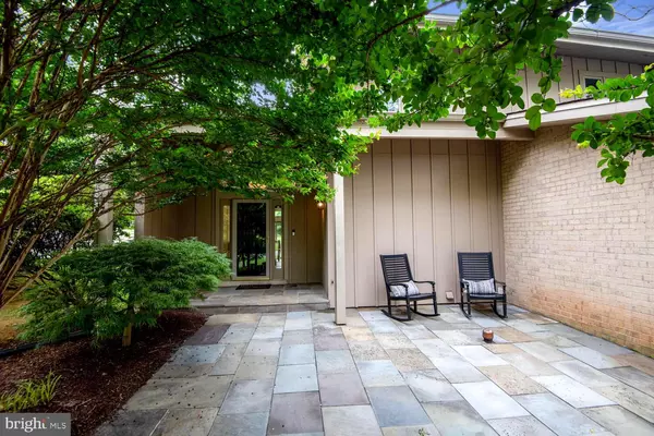 Potomac, MD 20854,11121 BROAD GREEN DR