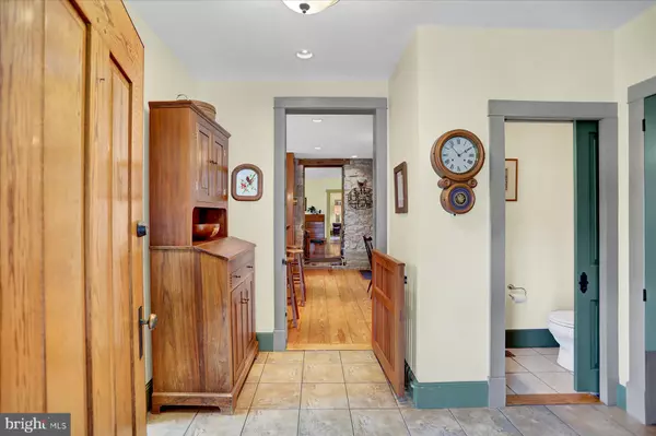 Bellefonte, PA 16823,855 FOREST AVE