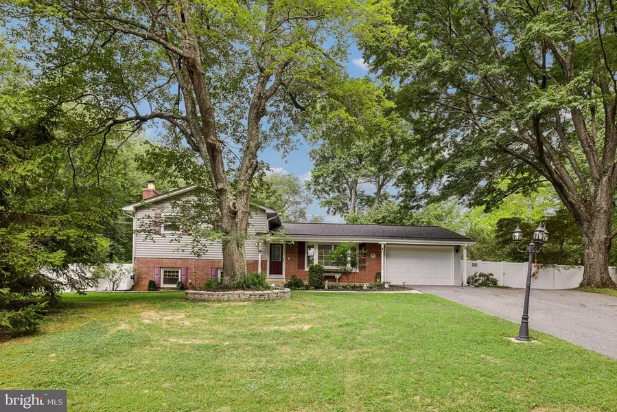 15142 FAIRLAWN AVE, Silver Spring, MD 20905