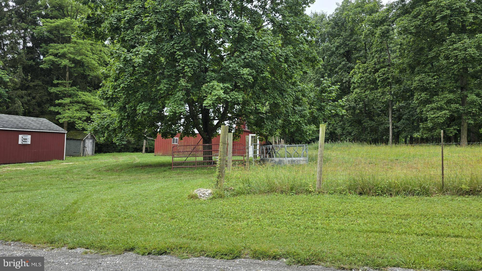 Sabillasville, MD 21780,16701-C RAVEN ROCK RD
