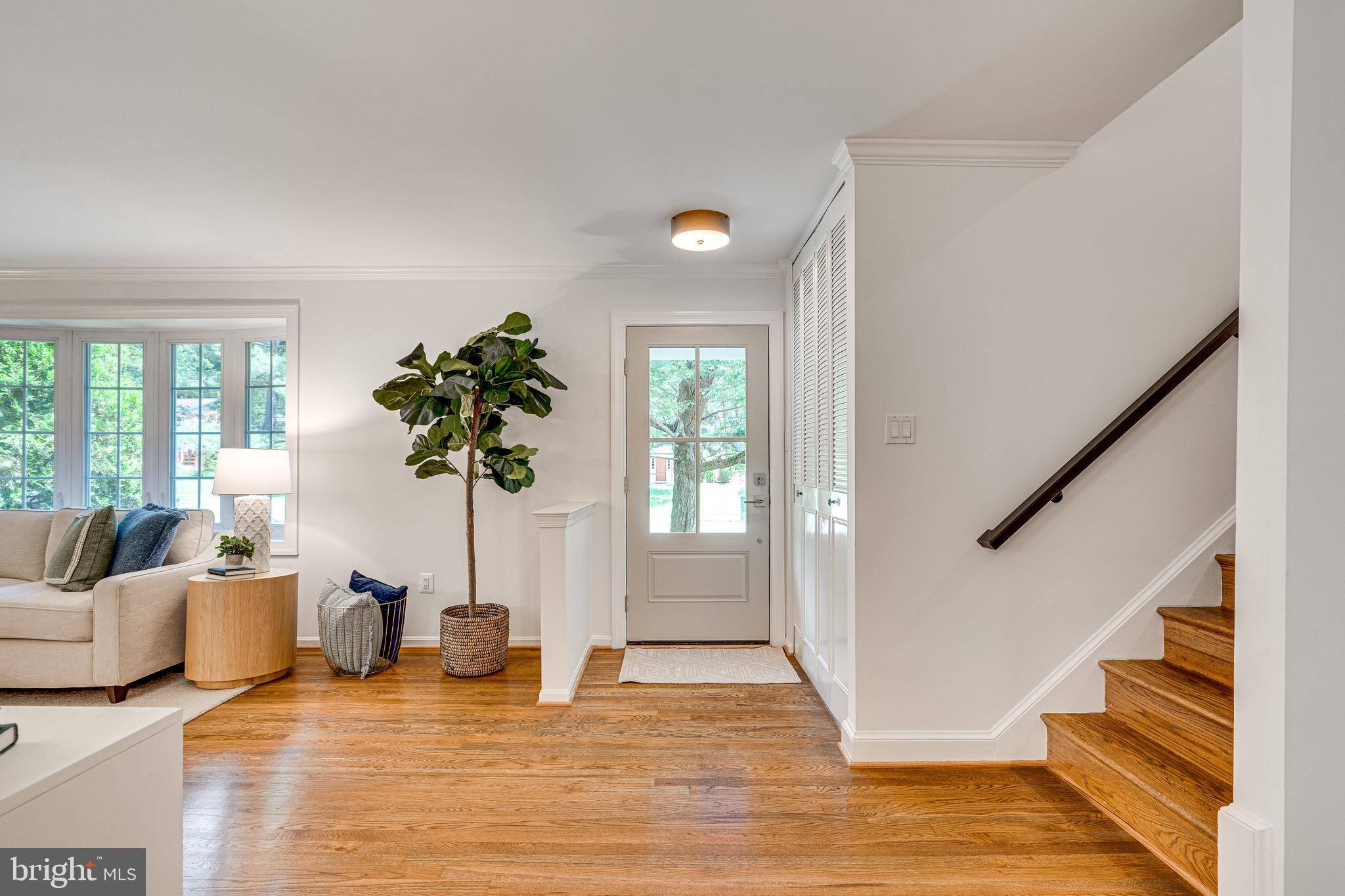 Fairfax, VA 22032,5220 GAINSBOROUGH DR