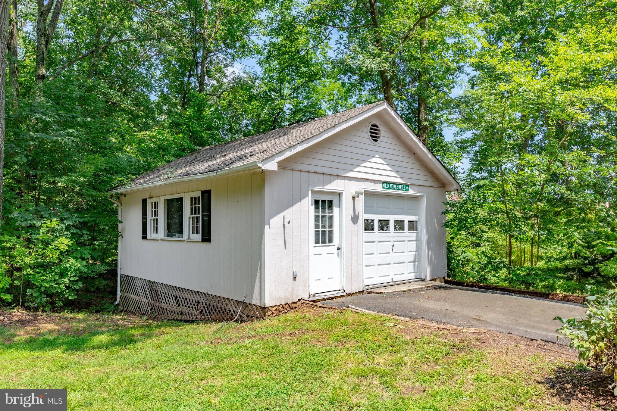 Nokesville, VA 20181,12710 NOKESVILLE RD