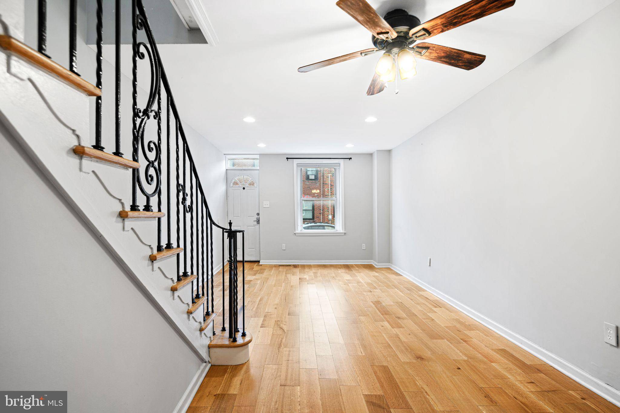 Philadelphia, PA 19125,2563 TULIP ST