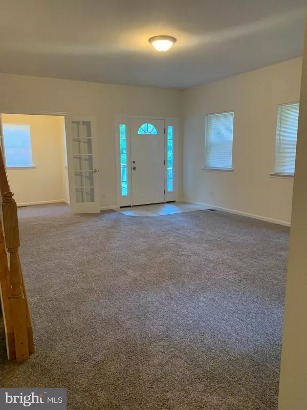 Chesapeake Beach, MD 20732,5061 BAYSIDE RD