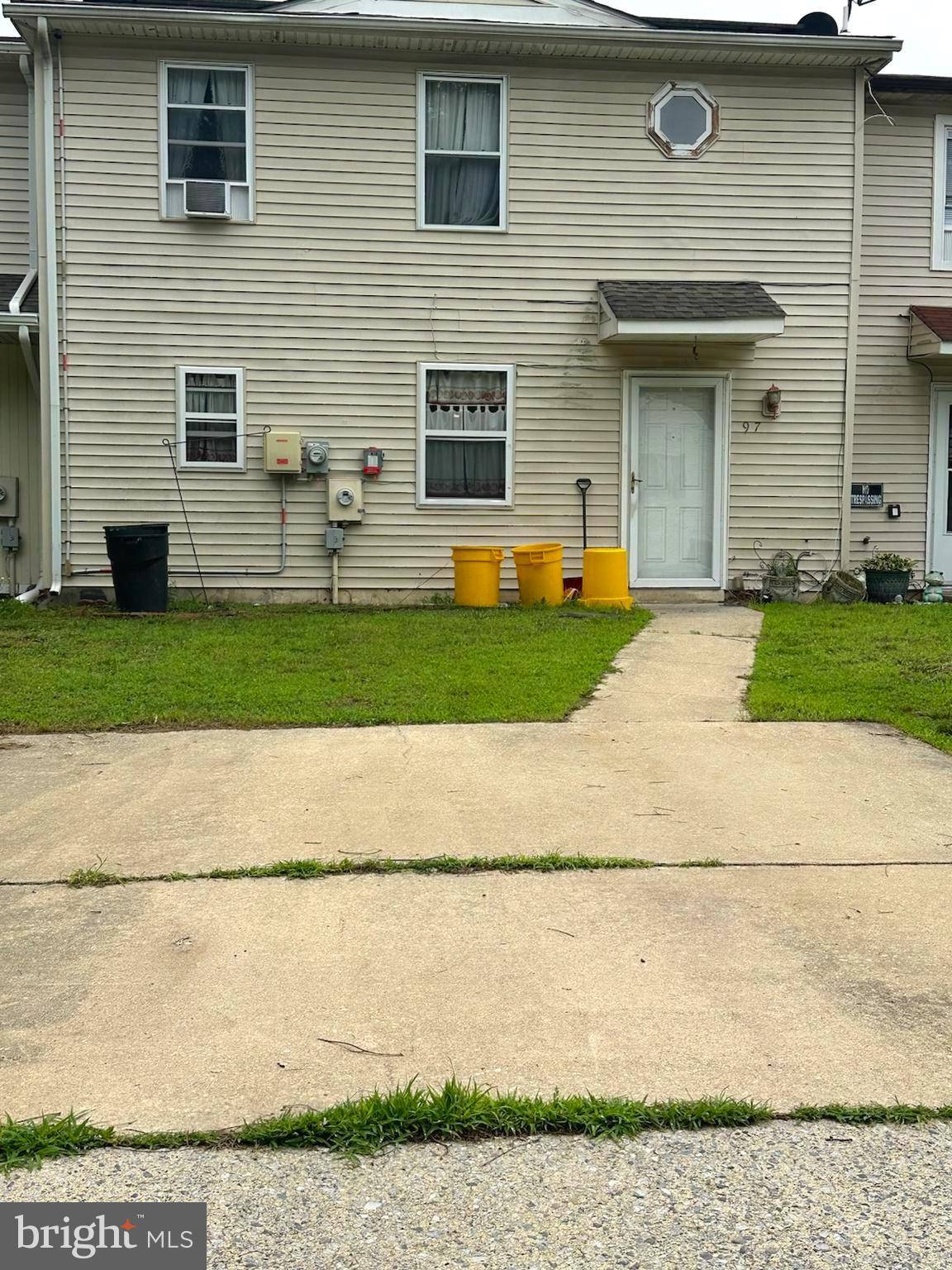 97 BERKSHIRE RD, Sicklerville, NJ 08081