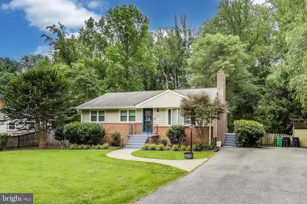 6107 PARKWAY DR, Laurel, MD 20707