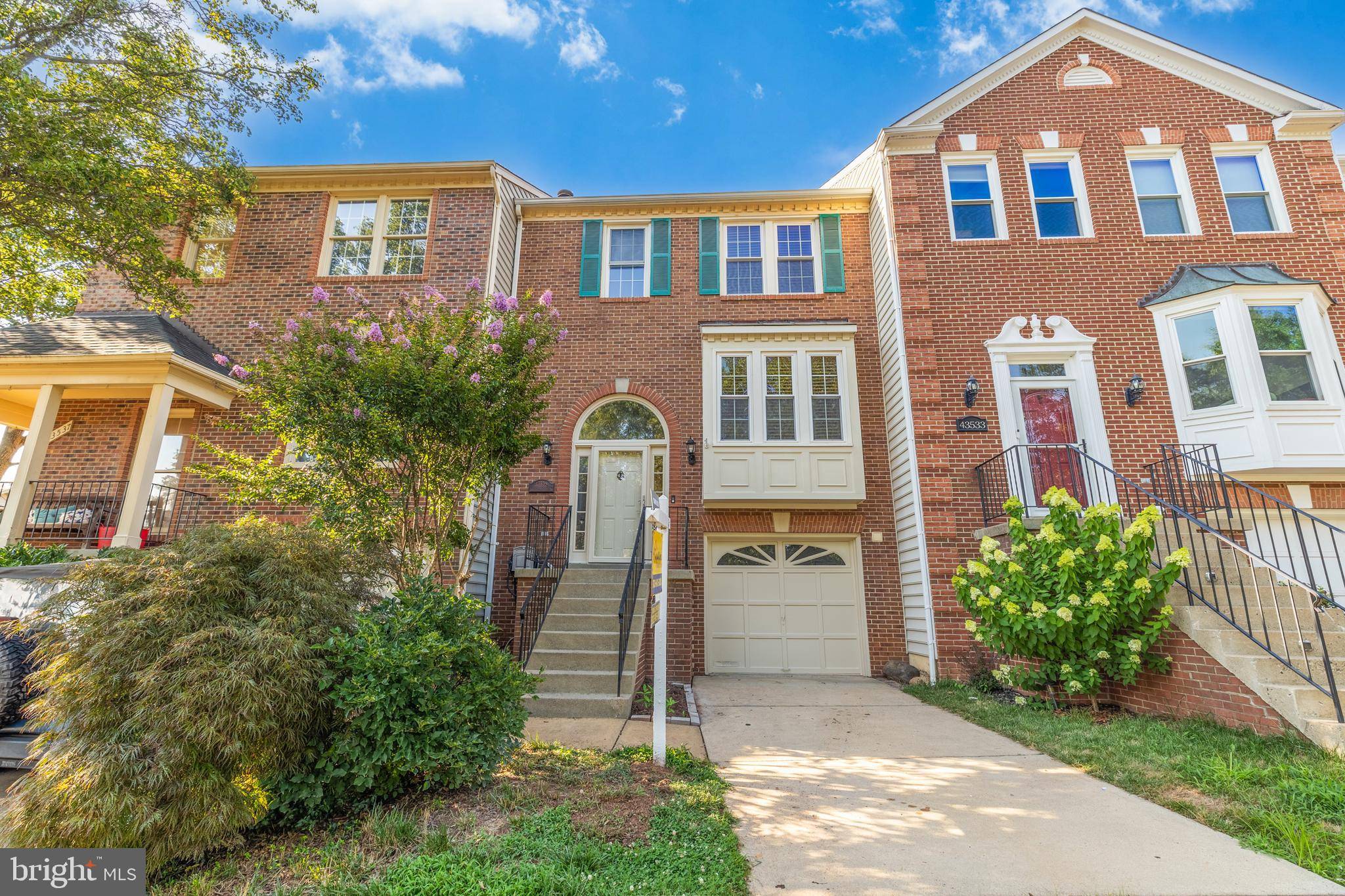 Ashburn, VA 20147,43535 POSTRAIL SQ