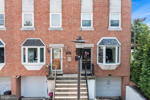 Philadelphia, PA 19130,2809 OGDEN ST