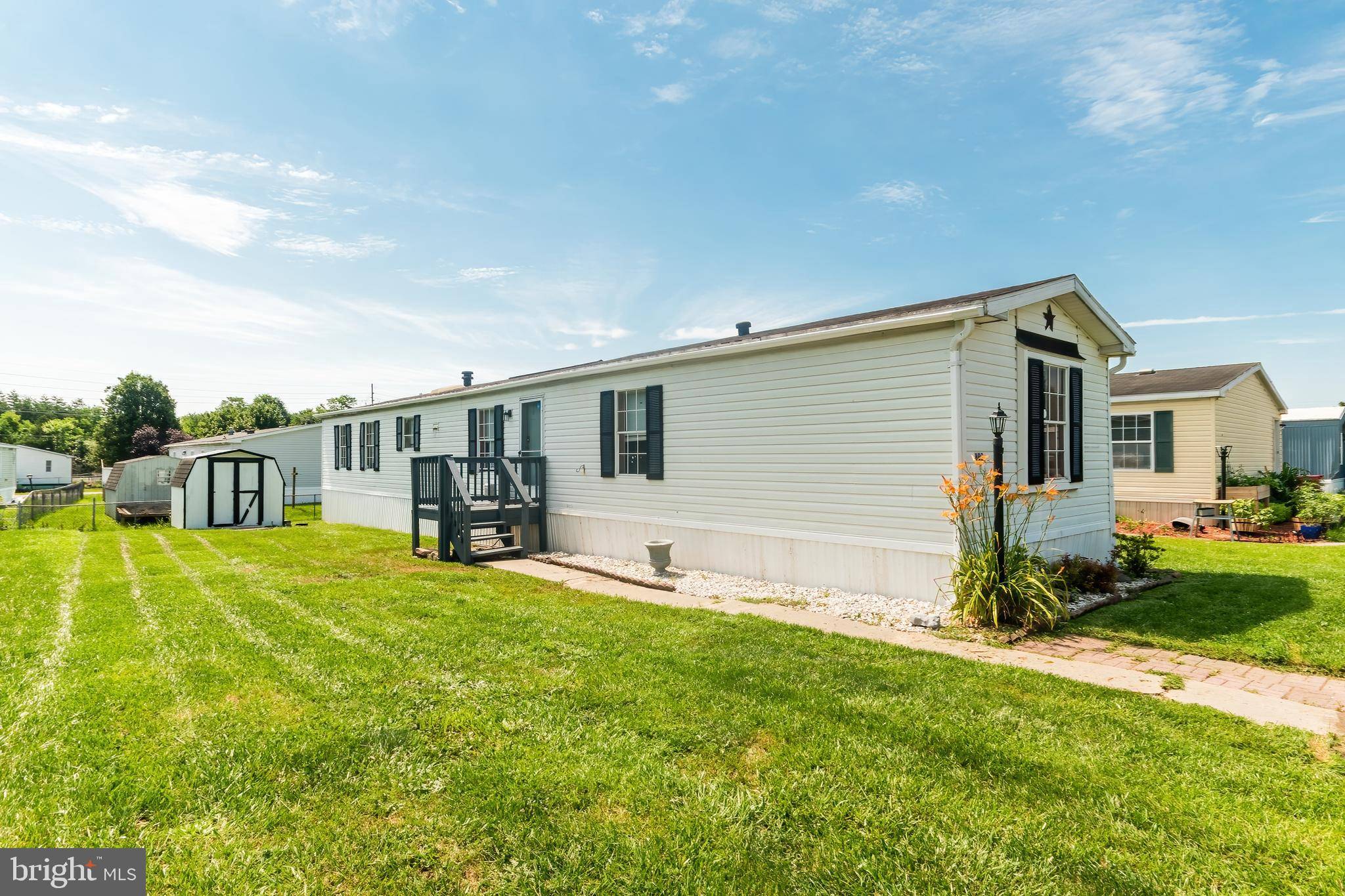 803 ROYAL CREST DRIVE, Martinsburg, WV 25401