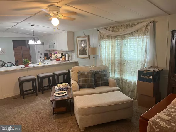 Mantua, NJ 08051,68 BOBOLINK AVE