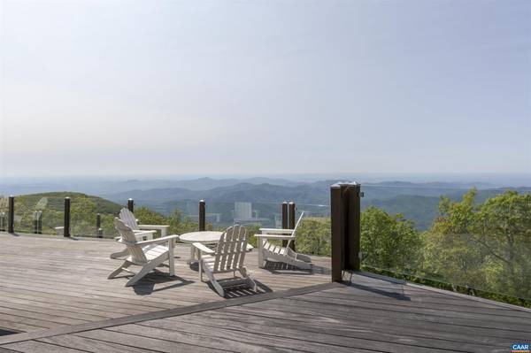 Wintergreen, VA 22967,880 DEVILS KNOB LOOP