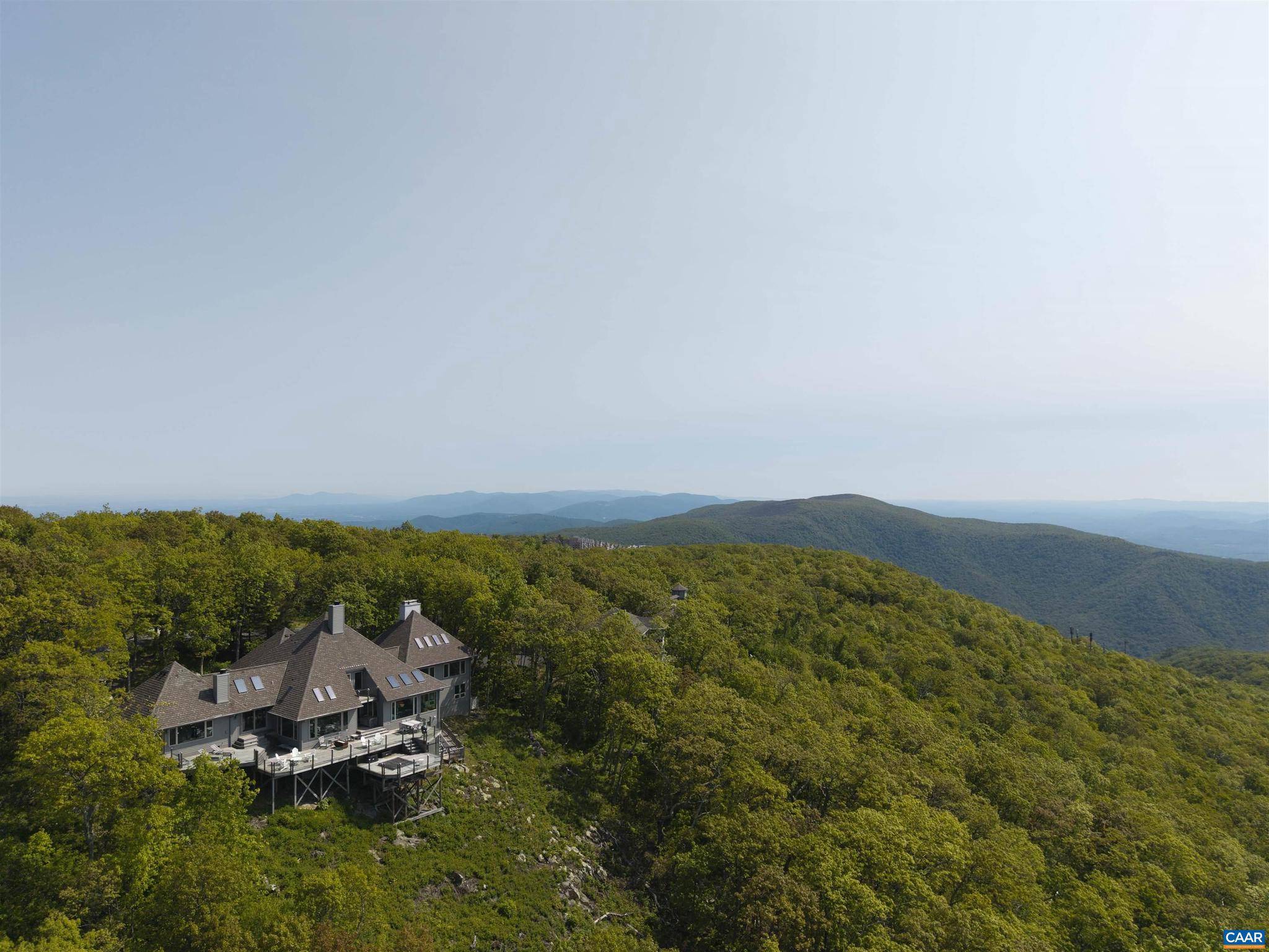 Wintergreen, VA 22967,880 DEVILS KNOB LOOP