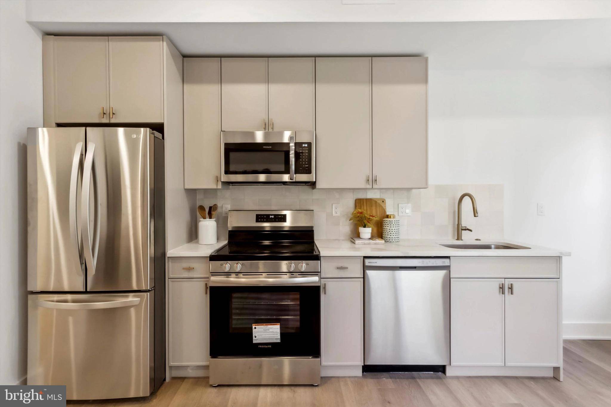 Philadelphia, PA 19119,367 W HORTTER ST #304