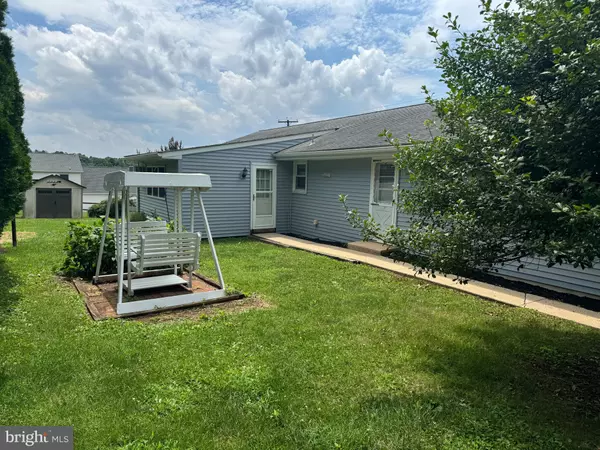 Carlisle, PA 17015,341 FAIRVIEW ST