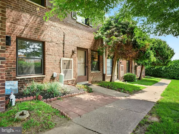 Philadelphia, PA 19128,7015 RIDGE AVE #21