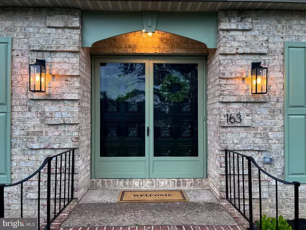 Palmyra, PA 17078,163 EVERGREEN LN