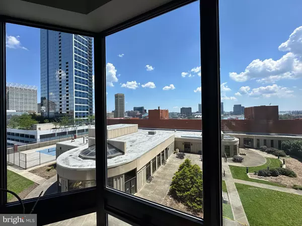 Baltimore, MD 21202,10 E LEE ST #808