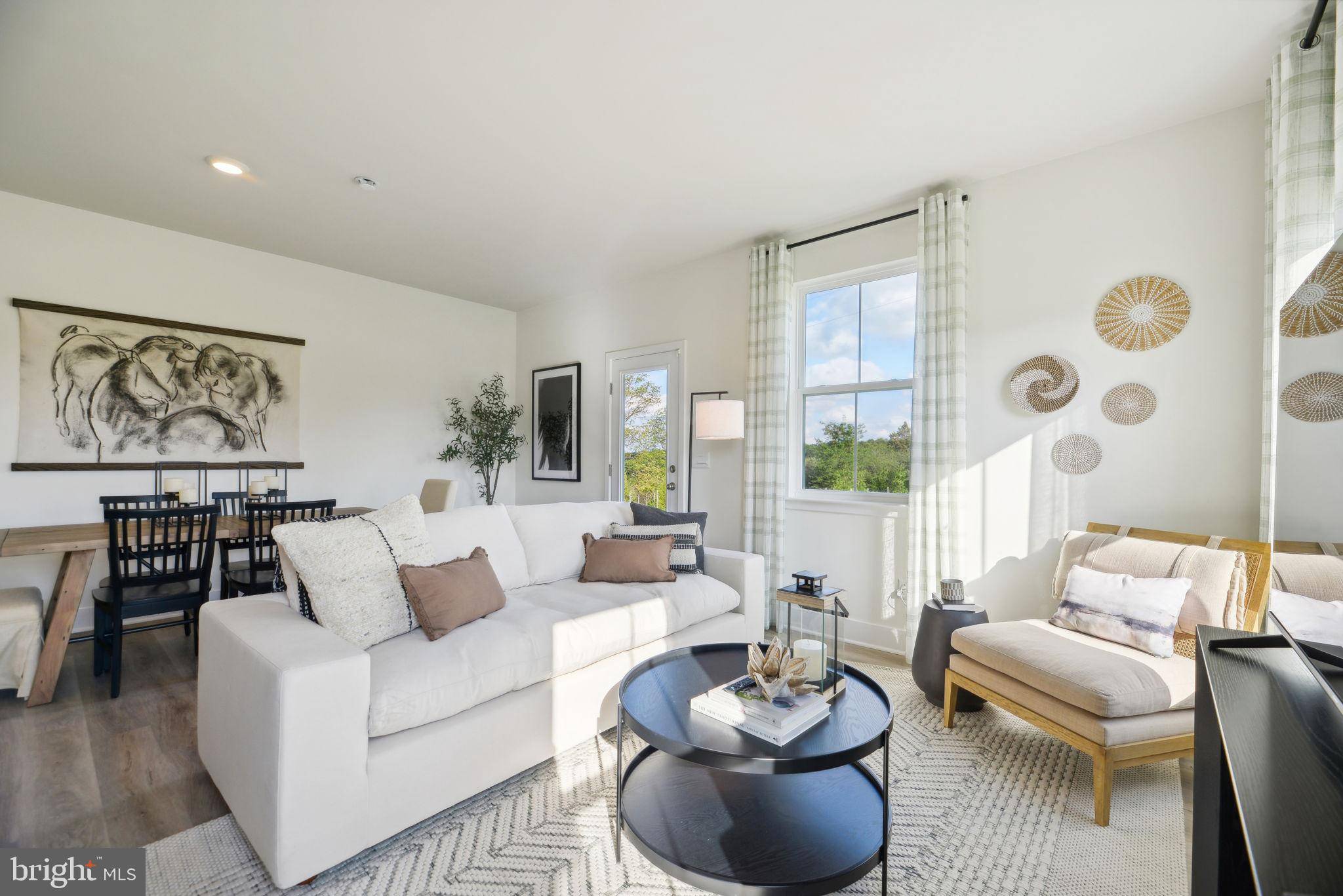 Winchester, VA 22602,114 POMO LN