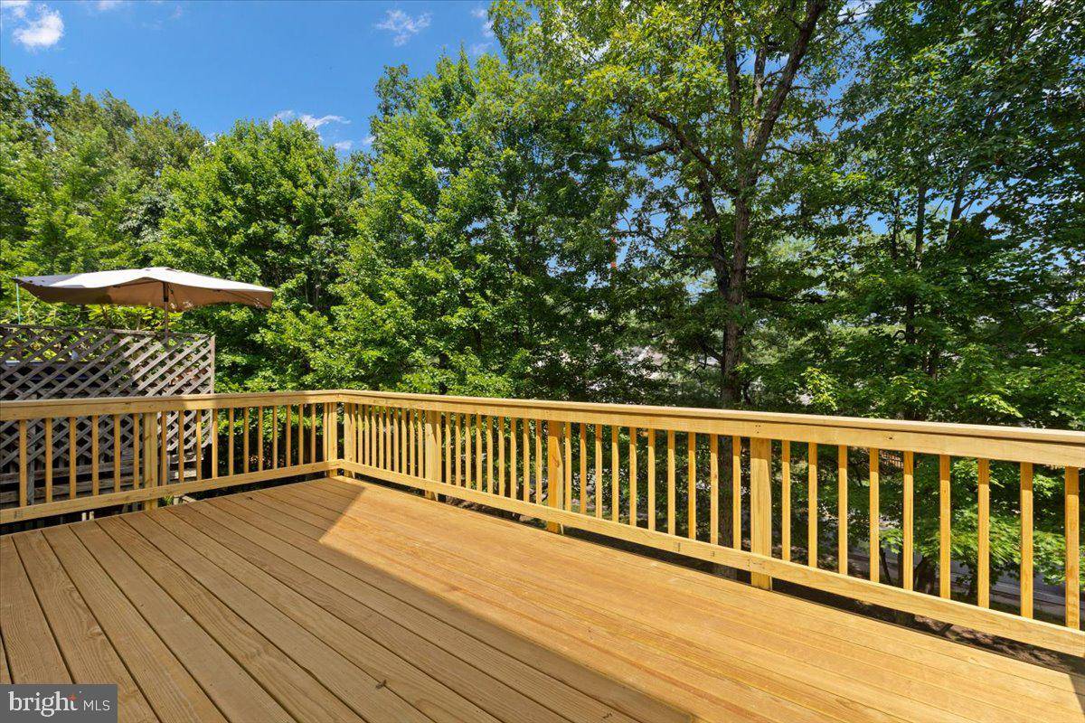 Centreville, VA 20121,6836 KERRYWOOD CIR
