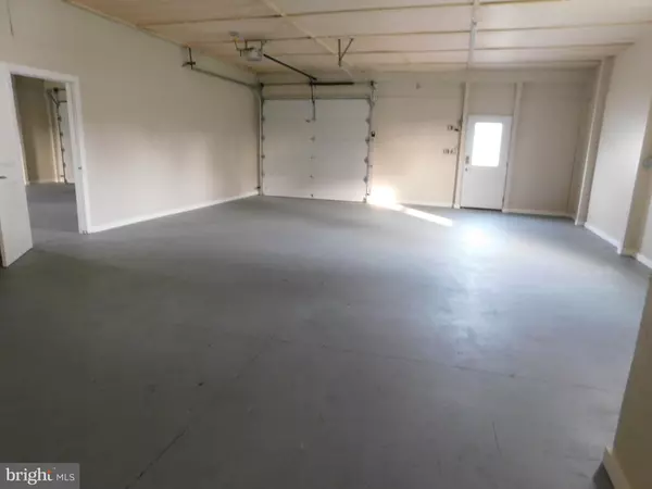 Bechtelsville, PA 19505,1177 RTE 100