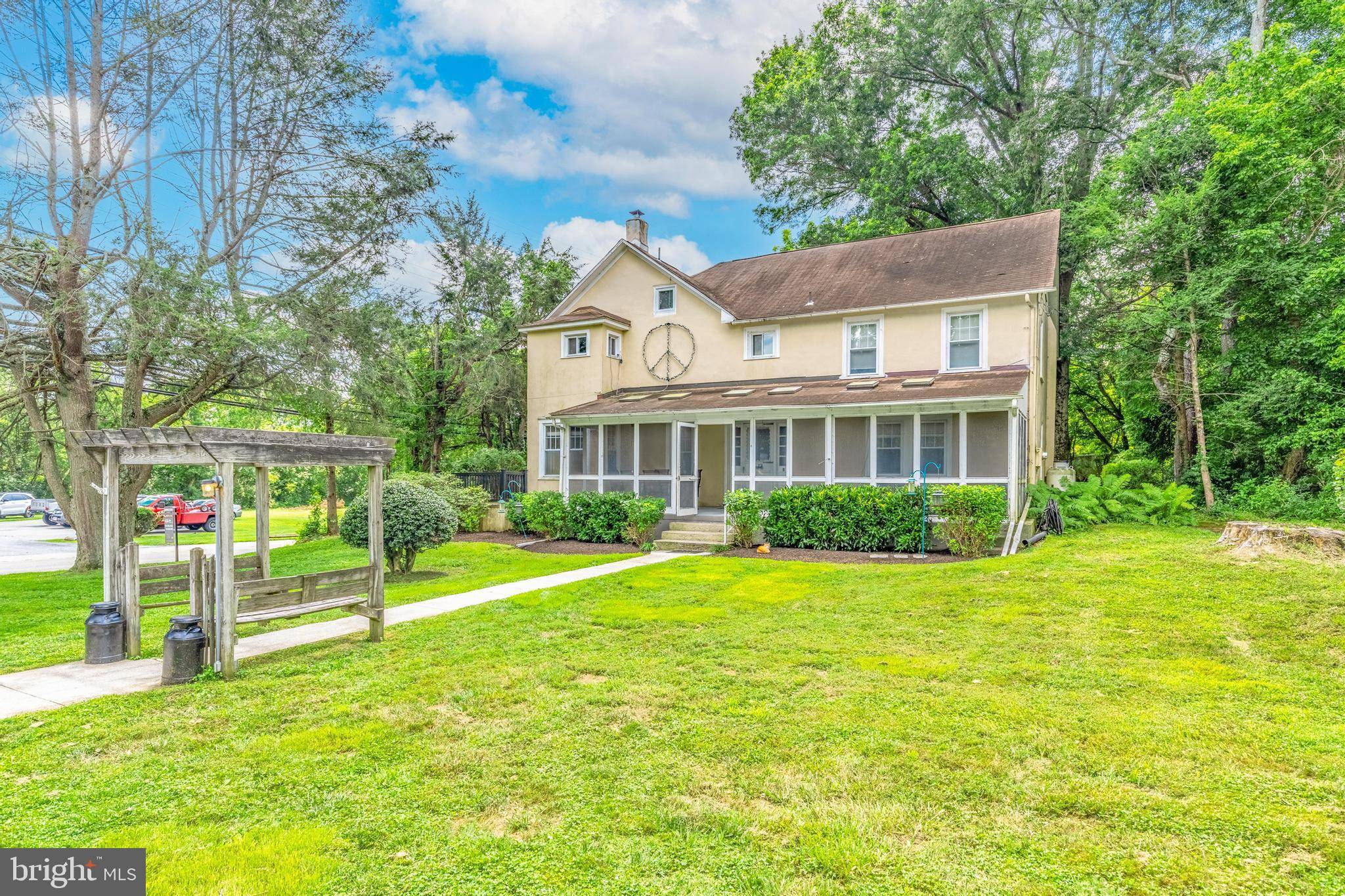 1025 LENAPE RD, West Chester, PA 19382