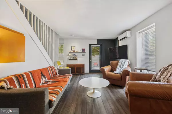Philadelphia, PA 19144,6040 BRIDGET ST