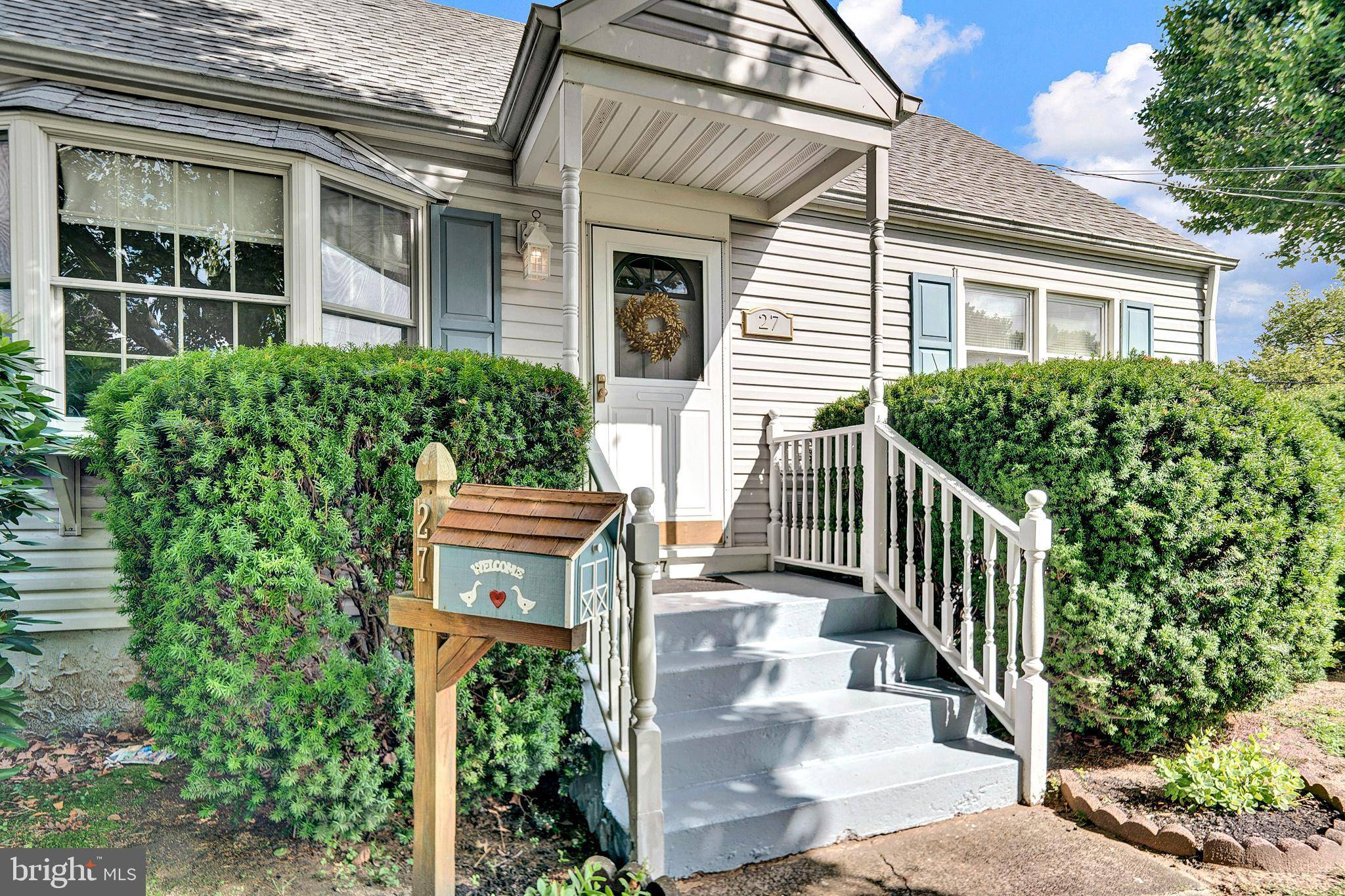 Hamilton, NJ 08610,27 OLDEN TER