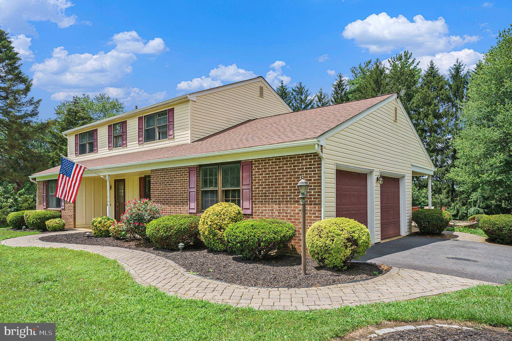Glen Mills, PA 19342,73 SAINT JOHNS DR