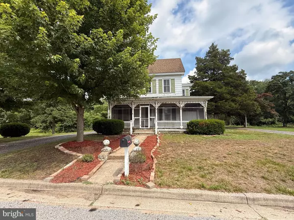 Elmer, NJ 08318,520 S MAIN ST