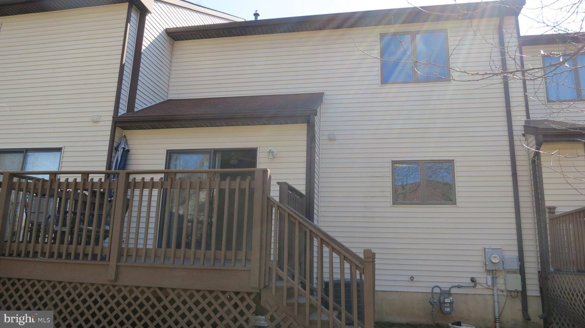 Ewing, NJ 08628,4 BOLEYN