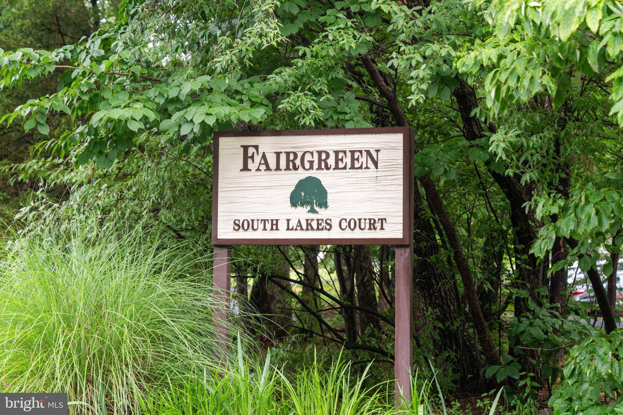 Reston, VA 20191,11858 S LAKES CT