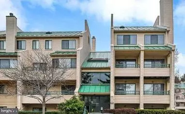 8000 VALLEY MANOR RD #3B, Owings Mills, MD 21117