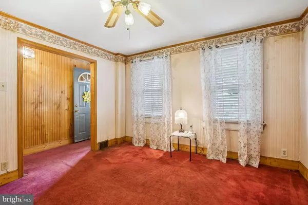 Burlington, NJ 08016,702 BORDENTOWN RD