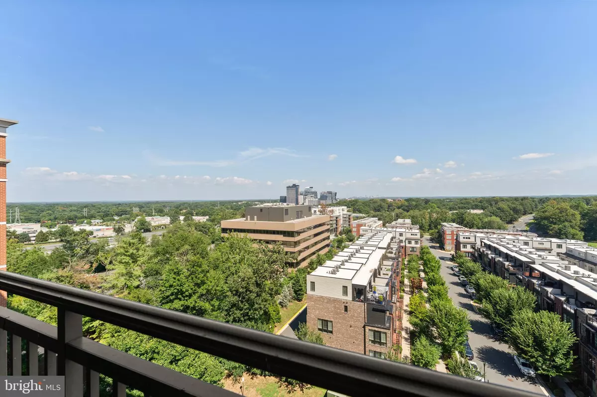 Reston, VA 20191,11760 SUNRISE VALLEY DR #809