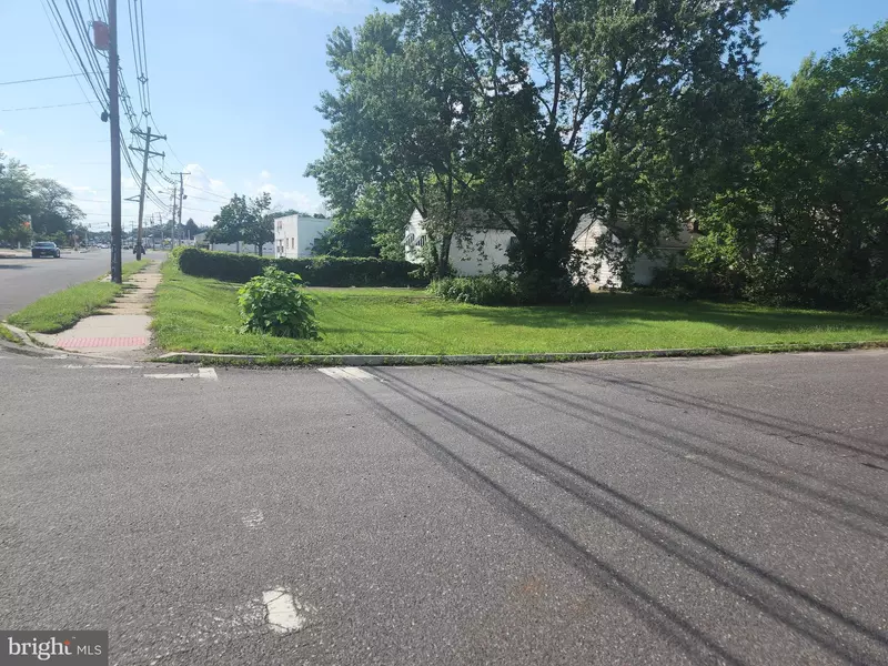 1550 S OLDEN AVE, Hamilton, NJ 08610