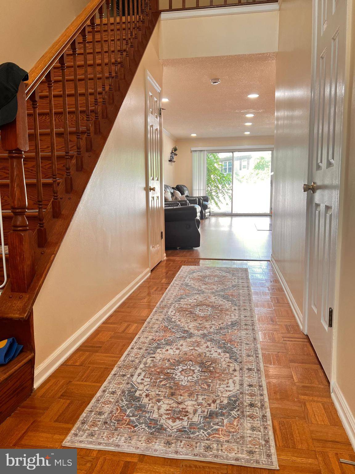 Franklin Park, NJ 08823,8 CORAL CT