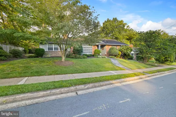 Arlington, VA 22207,4008 N STUART ST