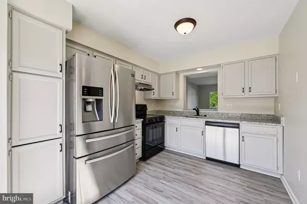 Ellicott City, MD 21043,8605 ANDREW ELLICOTT CT #16