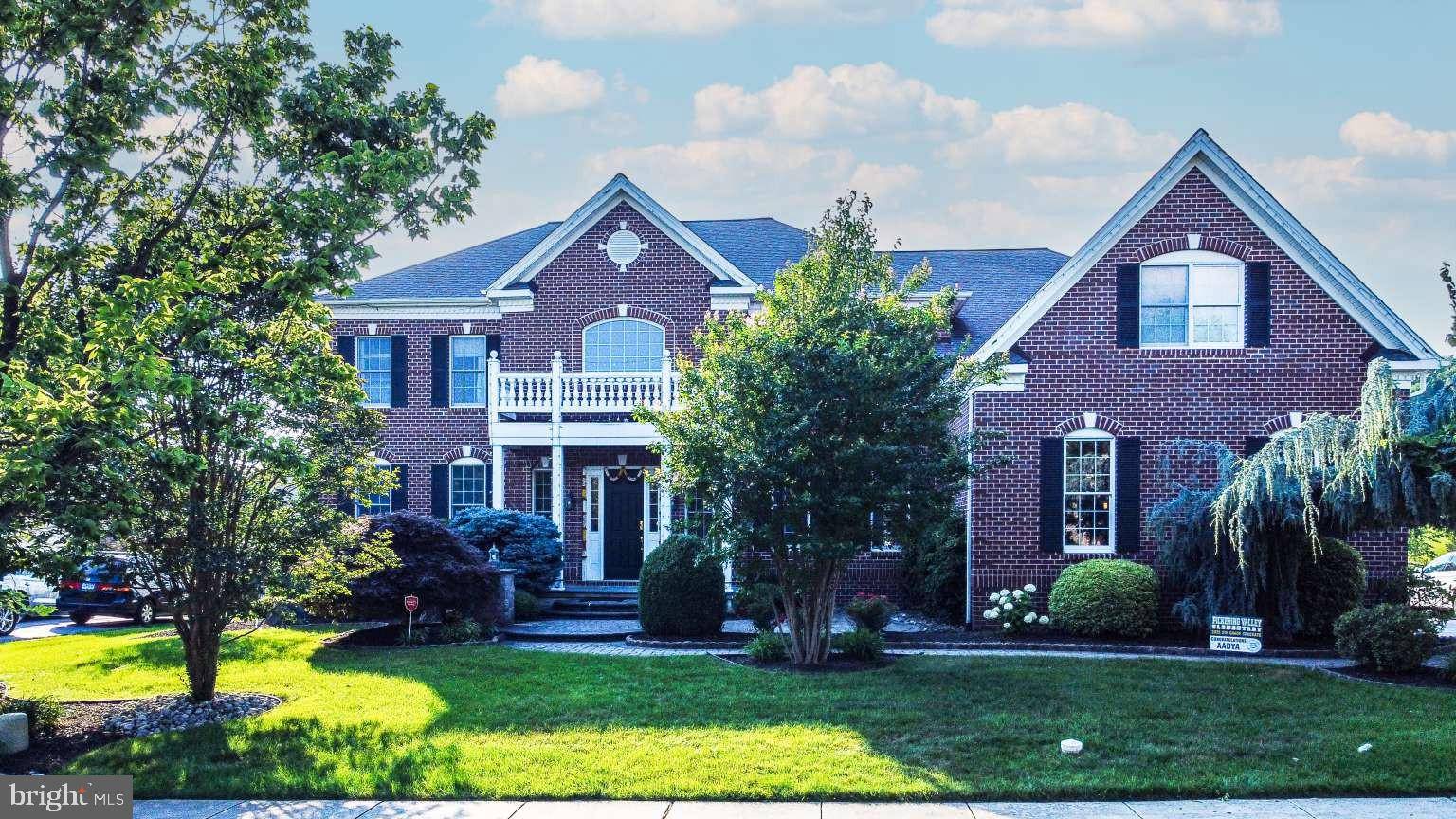 2151 FERNCROFT LN, Chester Springs, PA 19425