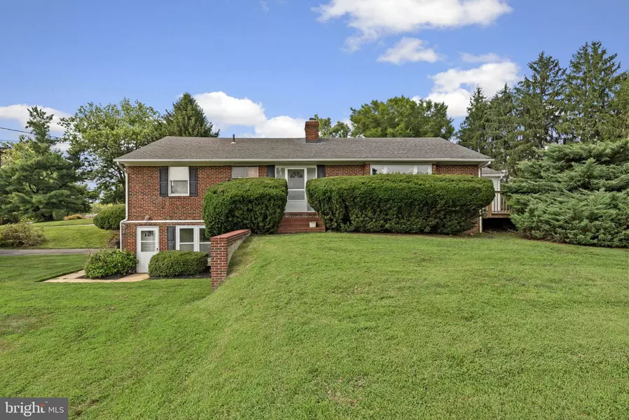 9194 OLD FREDERICK RD, Ellicott City, MD 21042