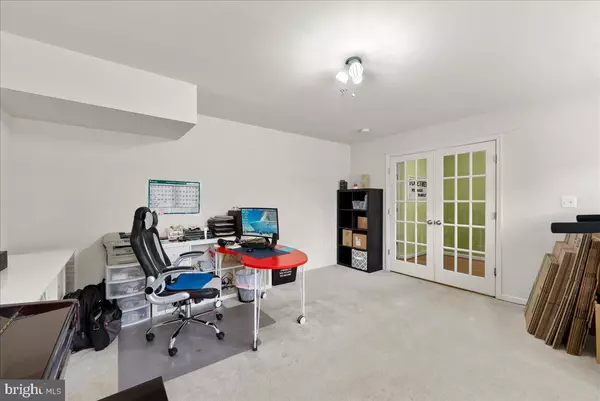 Gainesville, VA 20155,7813 CRESCENT PARK DR