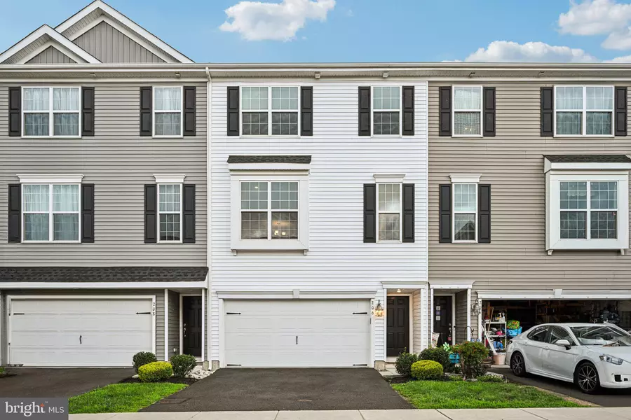 206 POND VIEW CT, Quakertown, PA 18951