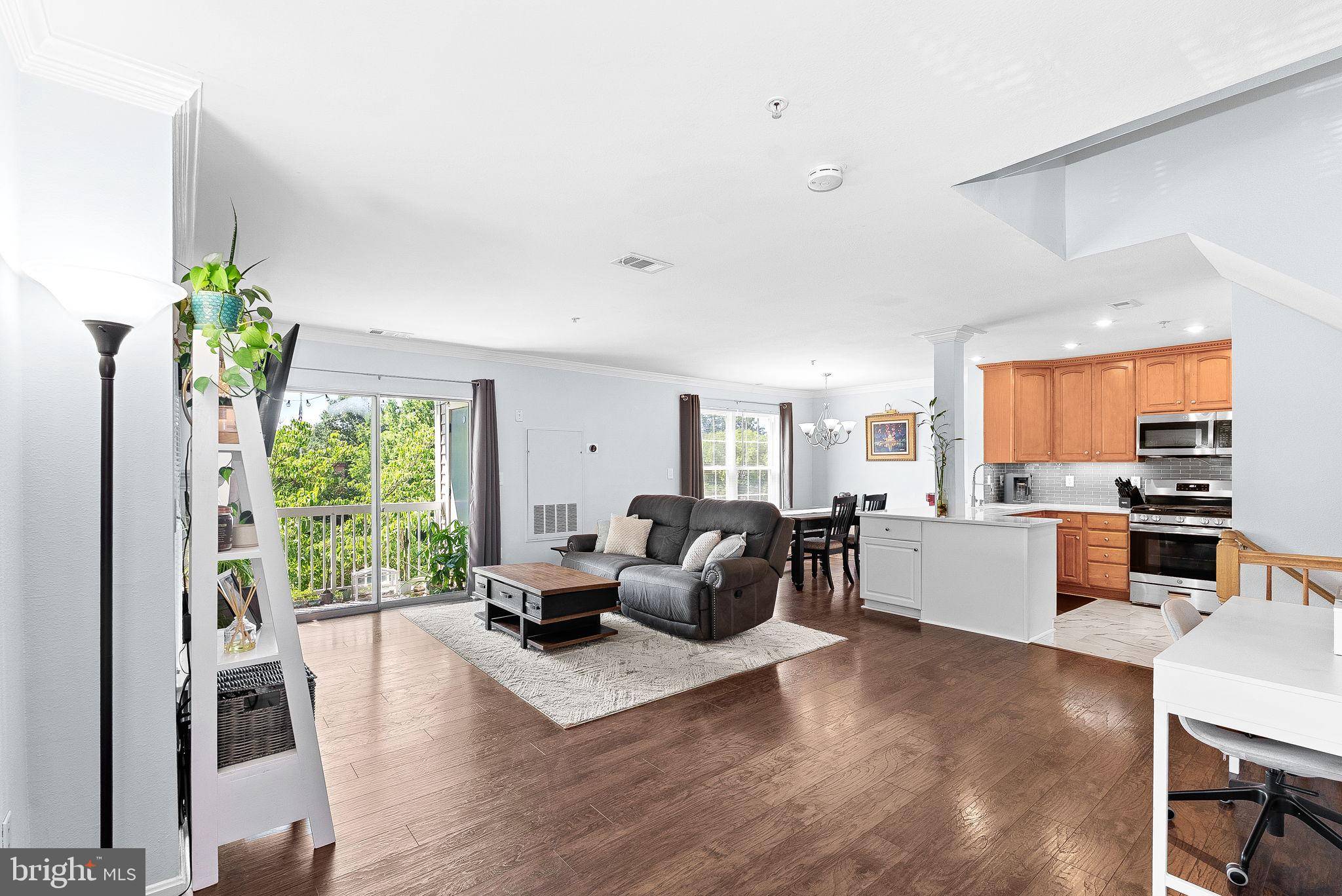 Fairfax, VA 22033,12797 FAIR BRIAR LN
