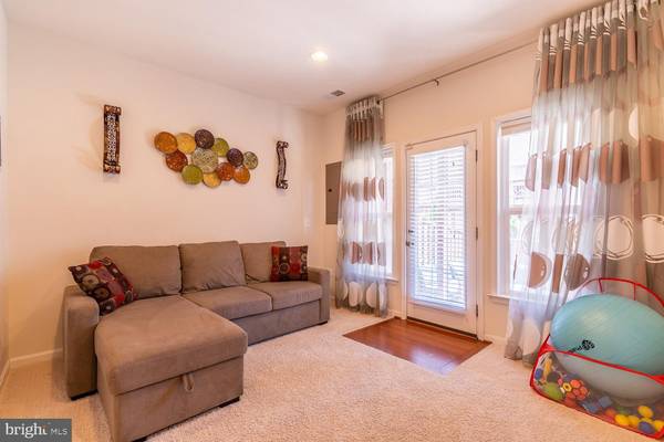 Ashburn, VA 20147,21766 HARROUN TER