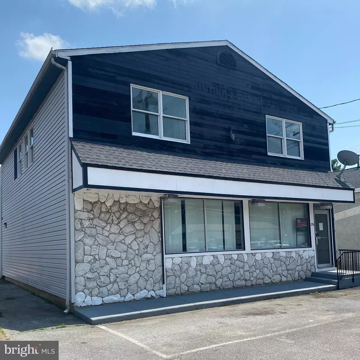 Pennsville, NJ 08070,176 N BROADWAY