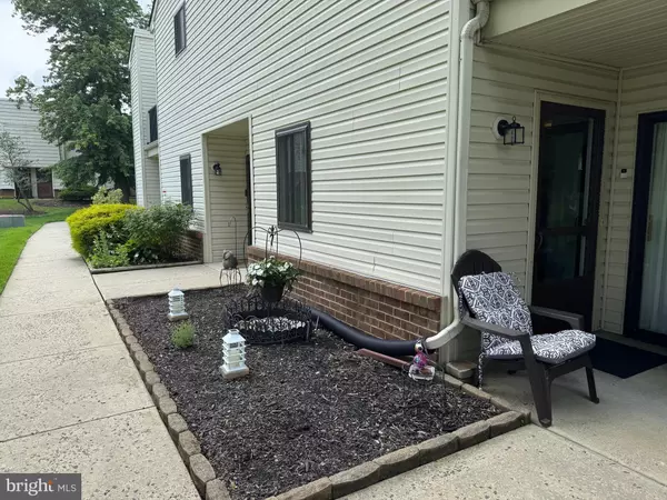 Westampton, NJ 08060,406 DOWNING CT